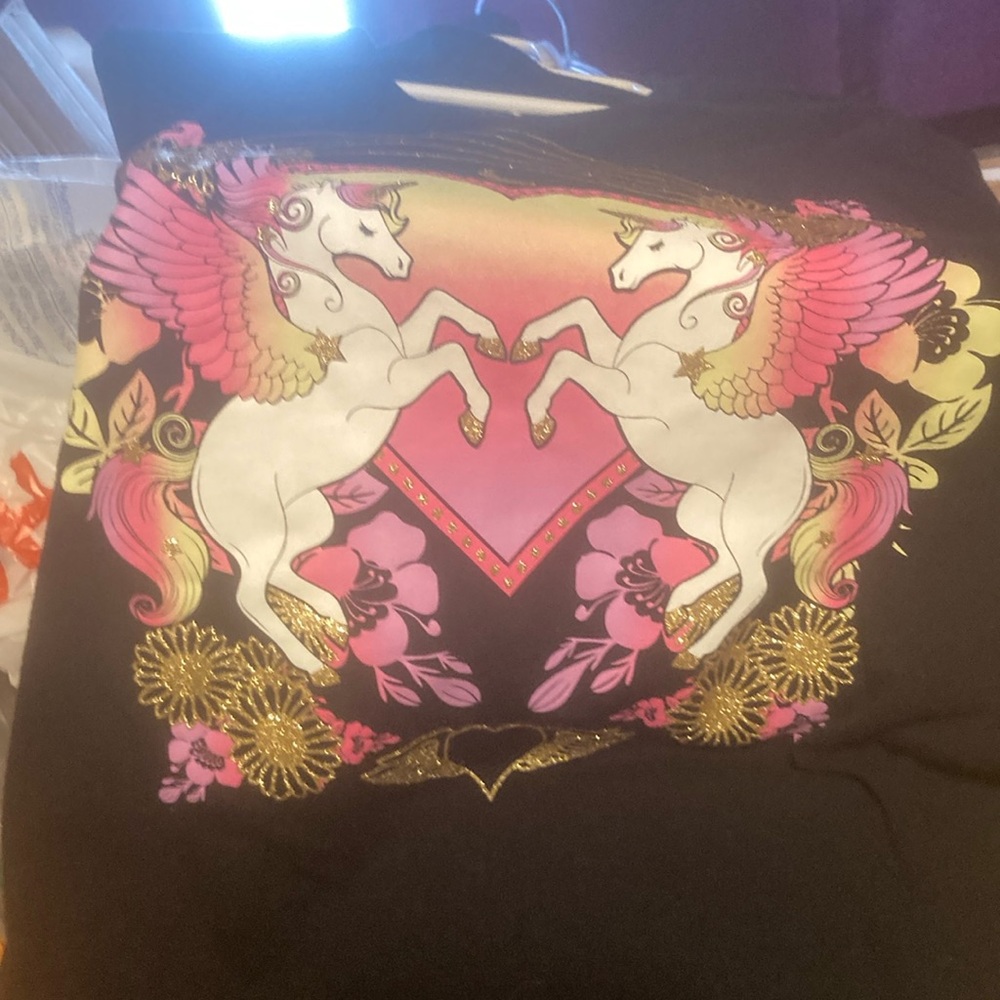 Unicorn shirt 10-12